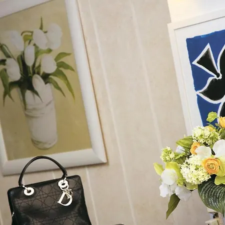 מלון Little Palace