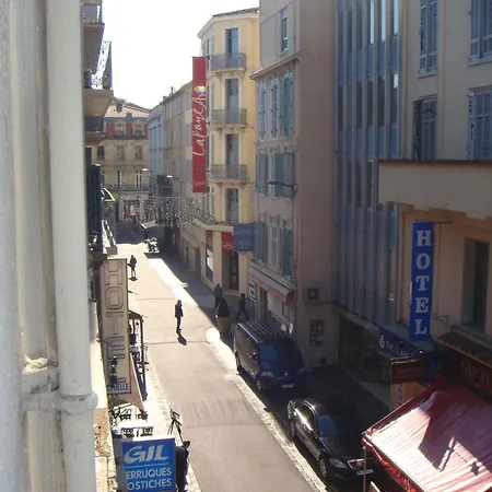 فندق Little Palace كان