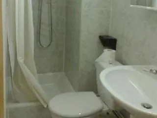 Little Palace كان