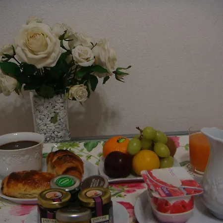 Little Palace 2* 칸느