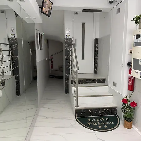 Hotel Little Palace