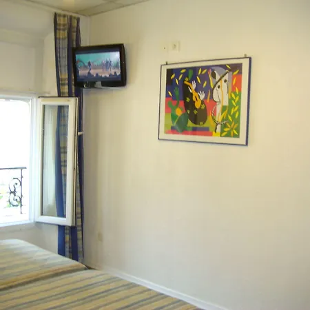 Little Palace 2*